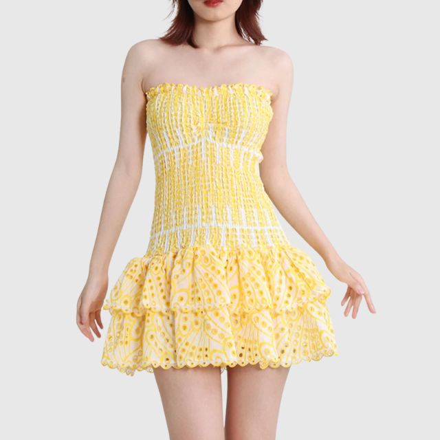 Gerimpelde bandeau minijurk met blauw paisleypatroon