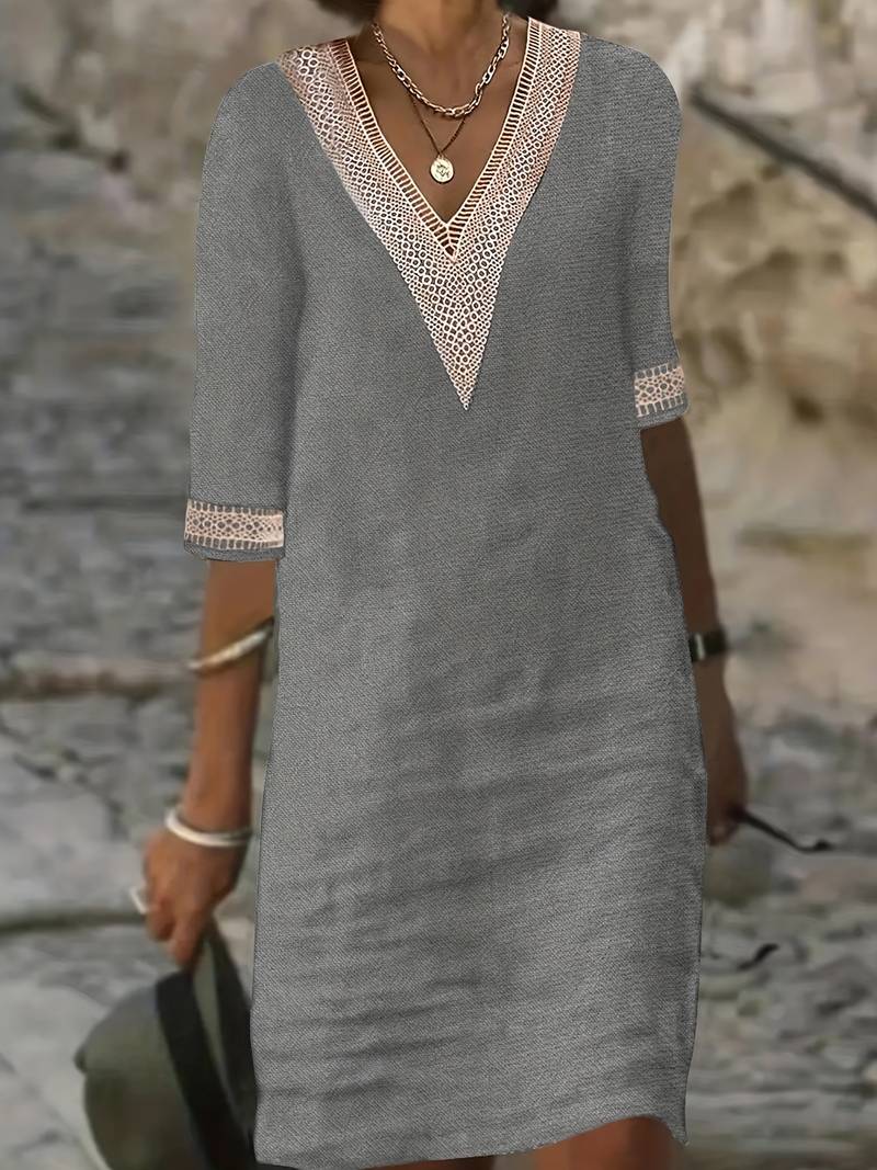 Jurk met guipure kanten halslijn