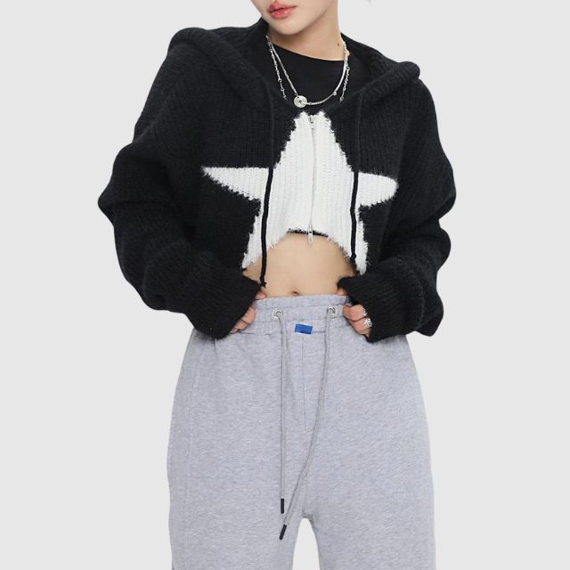 Korte gebreide hoodie met sterrenpatroon