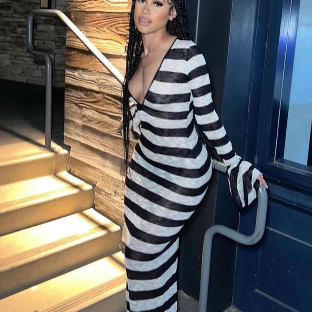 Maxi-jurk met diep decolleté en strepen