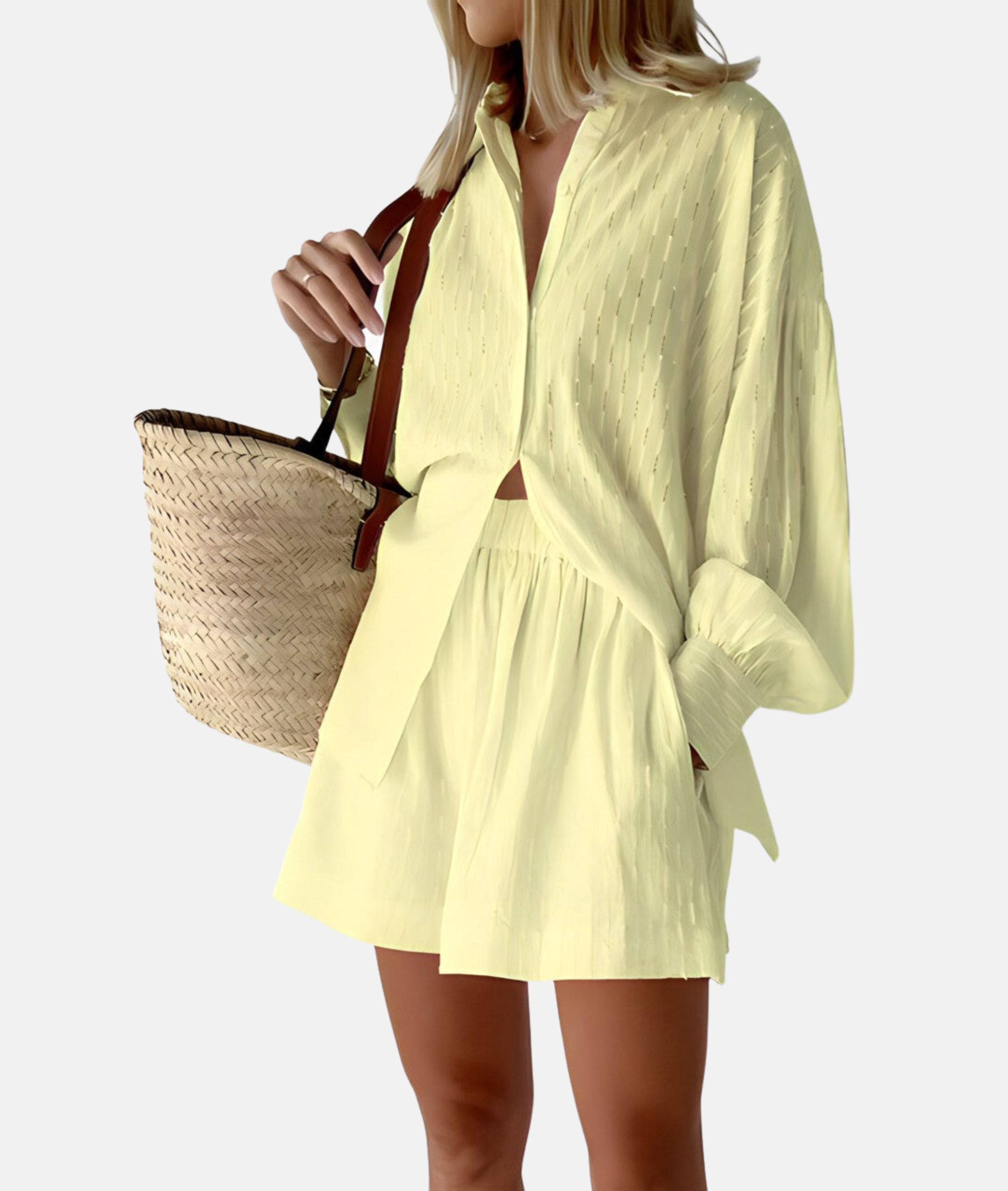 Elegant stoffen shirt en shortset