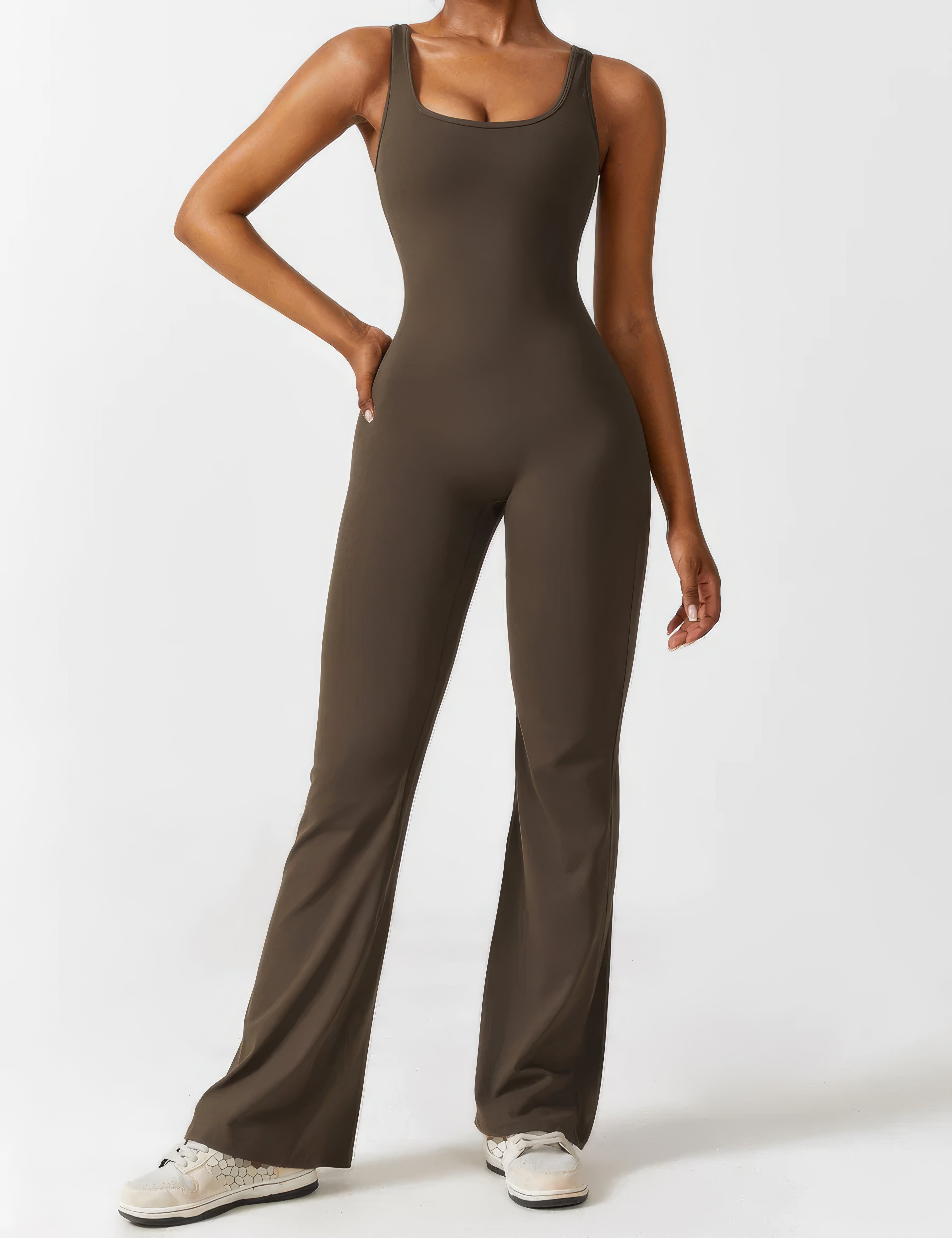 Jumpsuit met klokkende broek