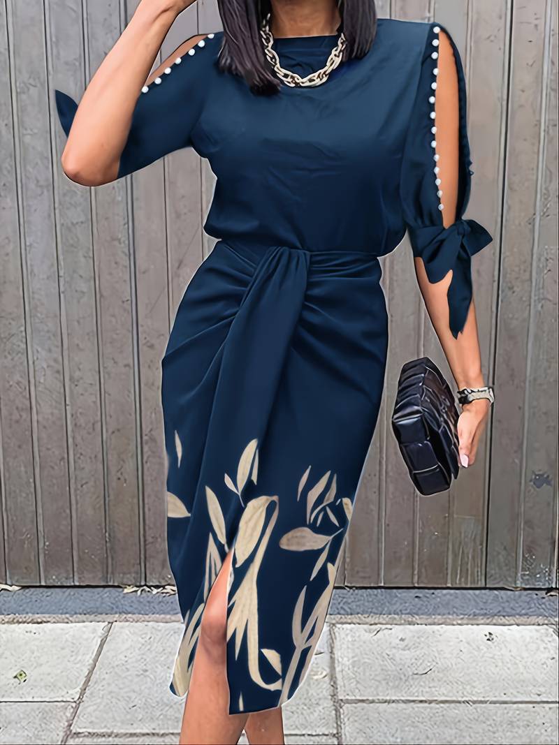 Elegante kralenjurk met mouwen