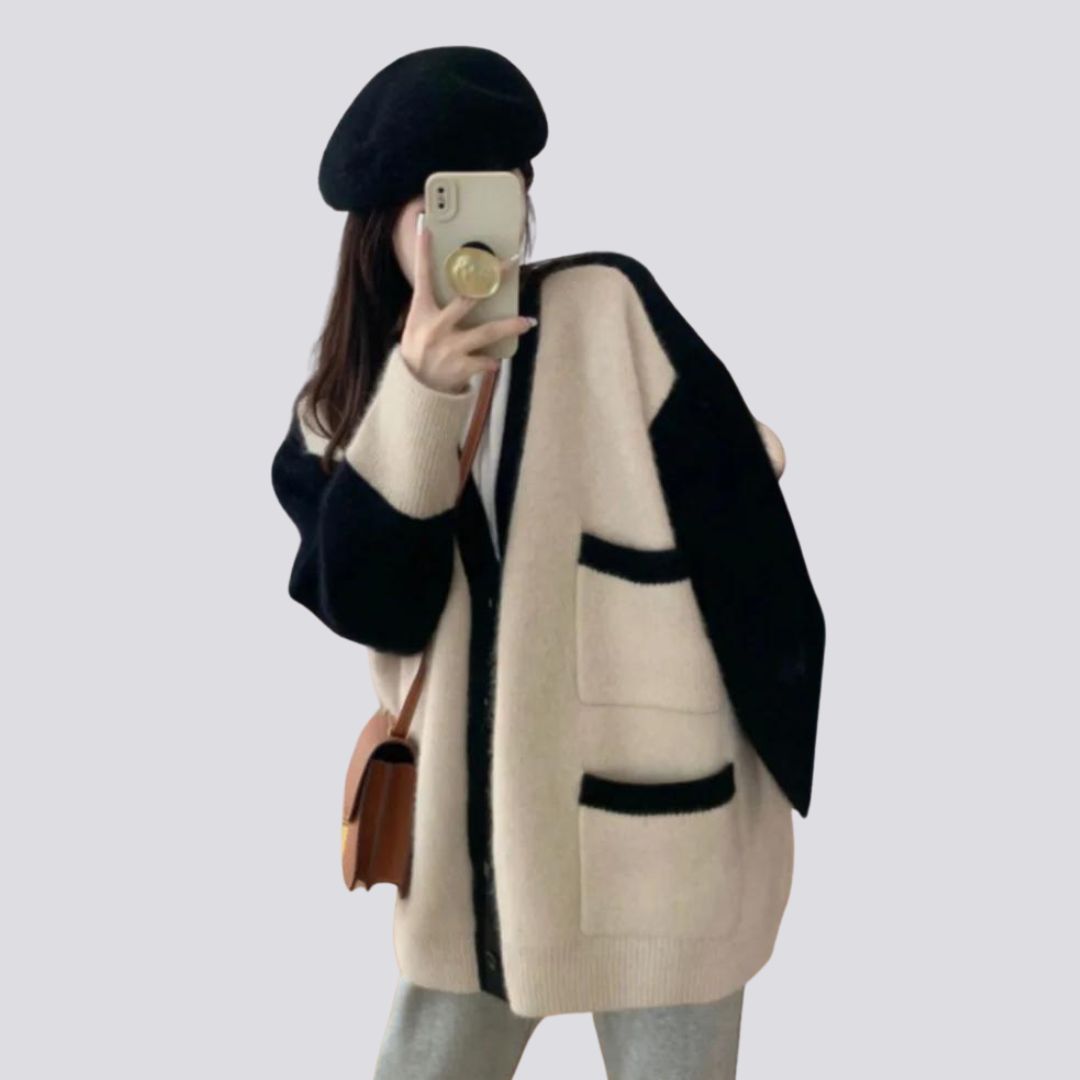 Oversized gebreid vest met contrasterende manchetten