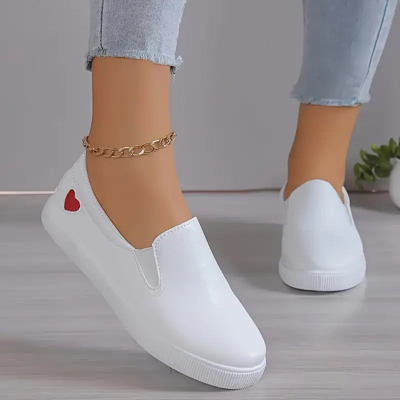 Lichtgewicht casual schoenen met zachte zool en hartjesprint