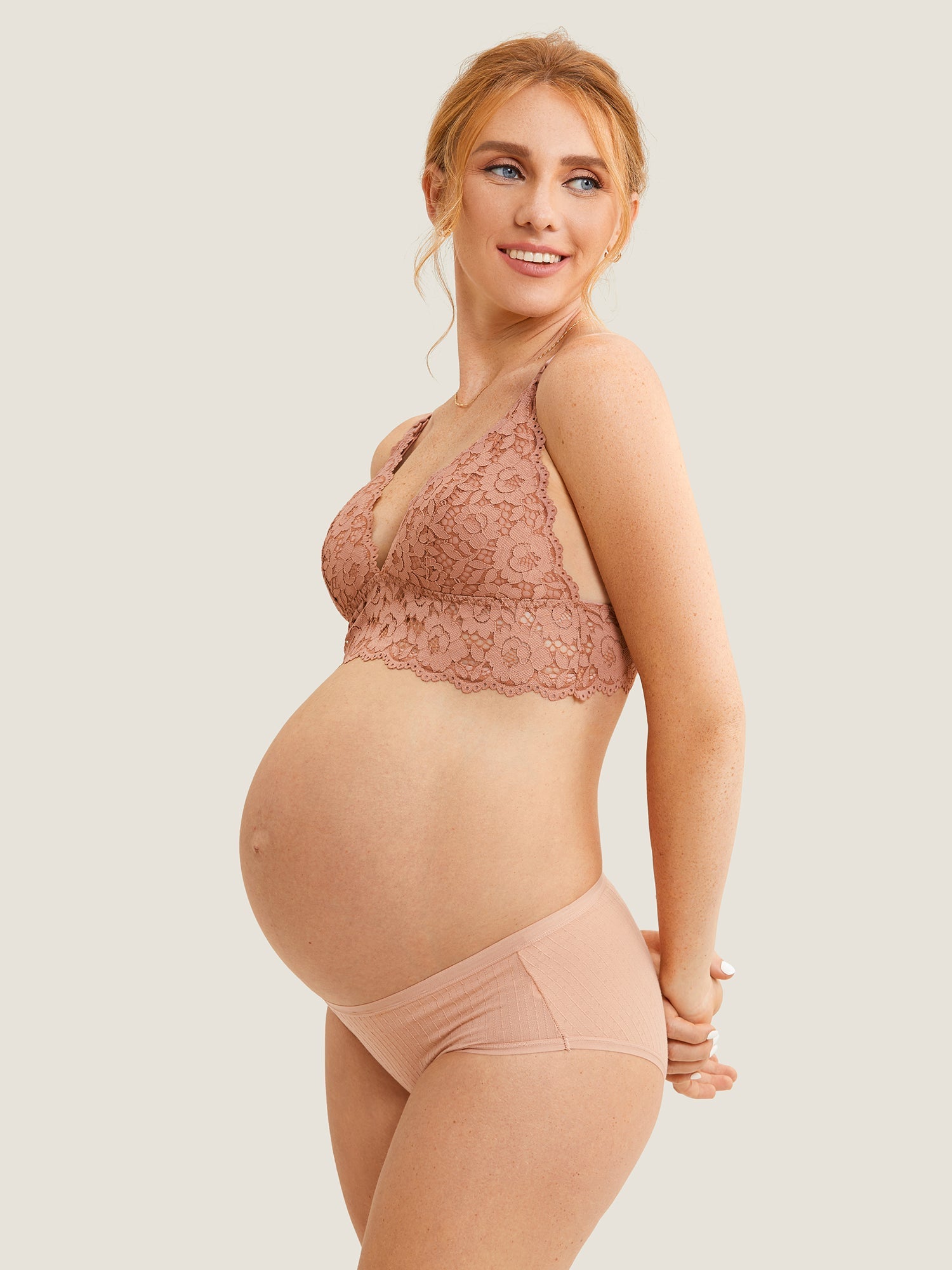 Voedingsbeha van kant met diepe V-hals – voedingsbralette zonder beugel