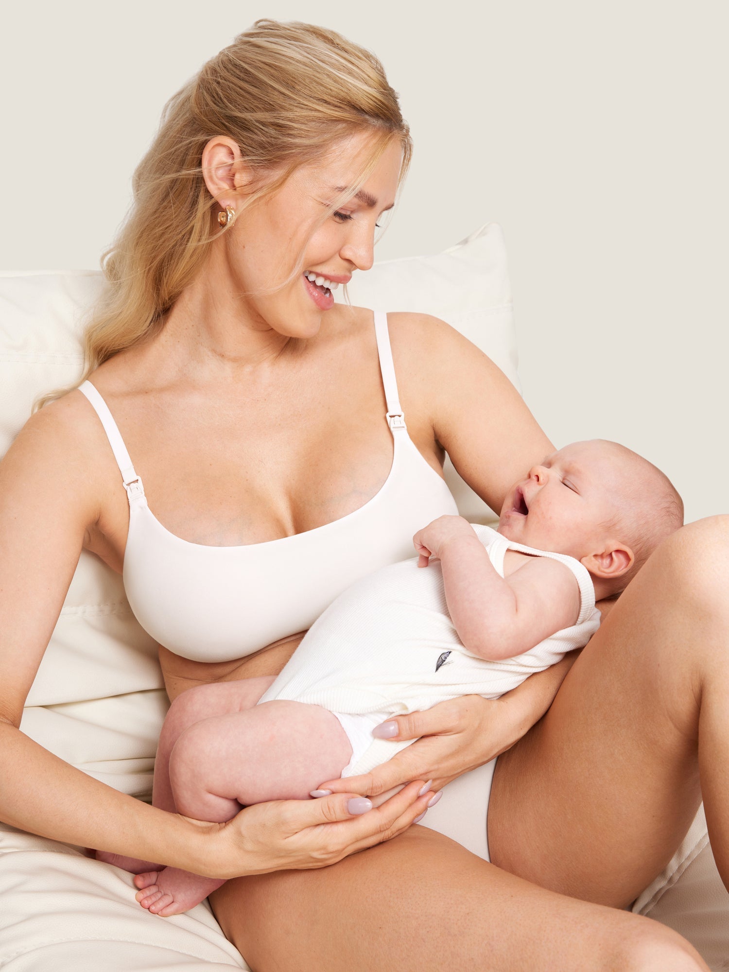 Naadloze voedingsbeha met ronde hals – Inbarely® bralette zonder beugel