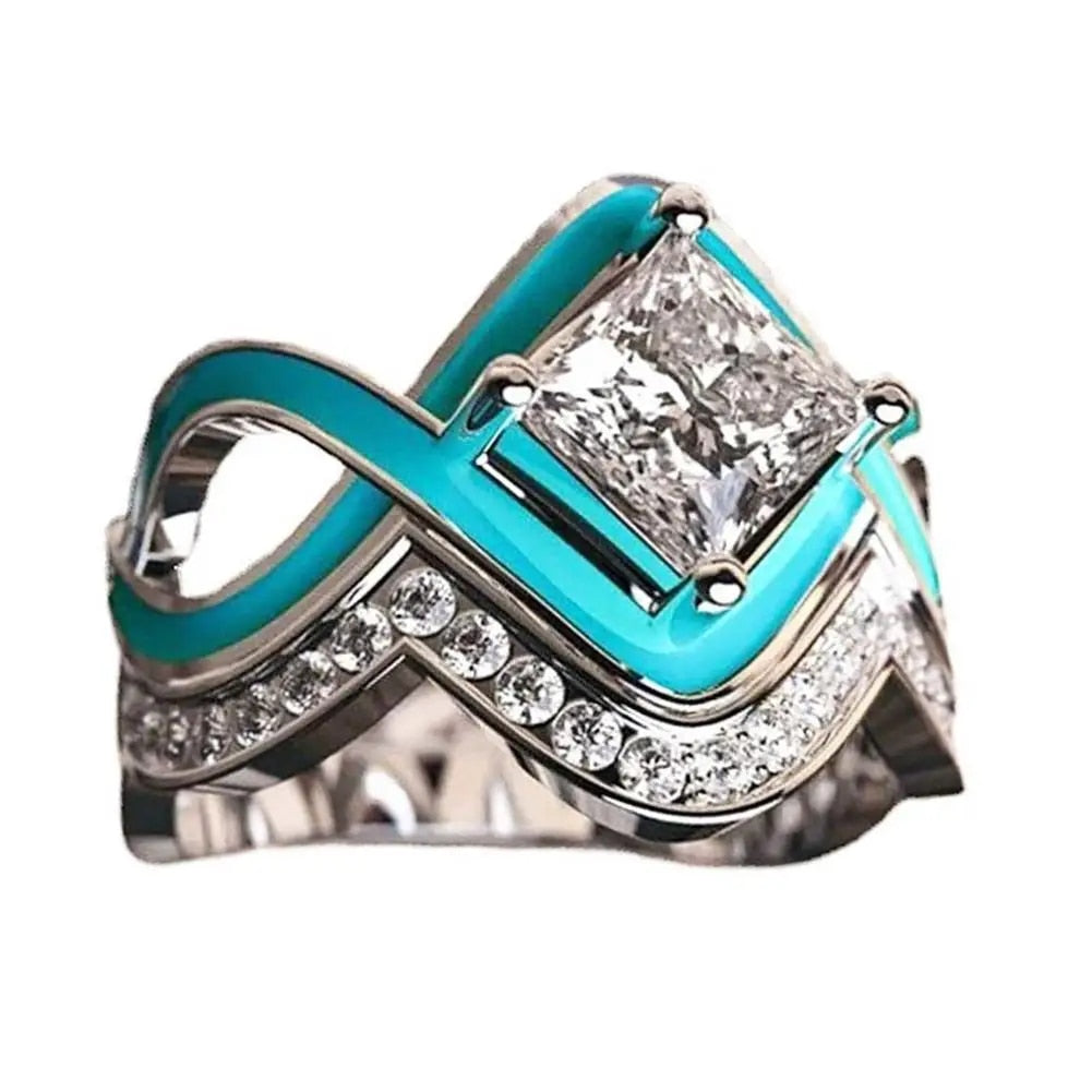 Gedraaide ring met vierkant kristal