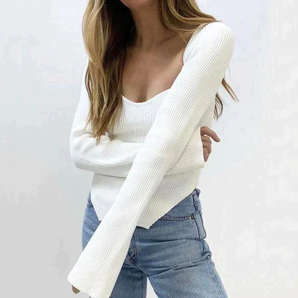 Gebreide trui met vierkante halslijn