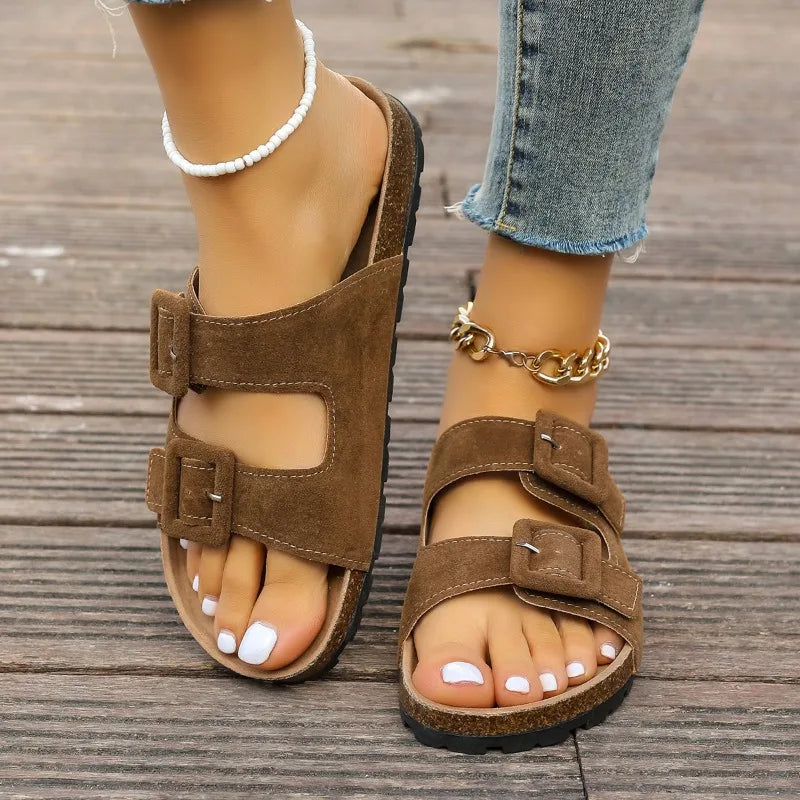 Modieuze, slipvaste teenslippers voor op het strand en buiten