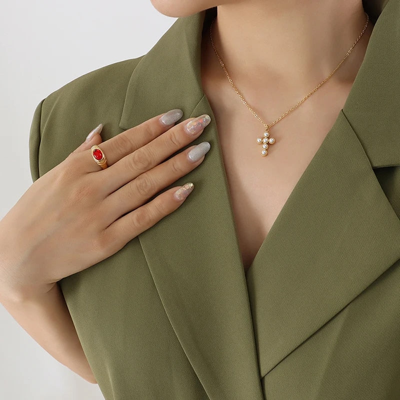 Kruis hanger ketting met imitatie parels