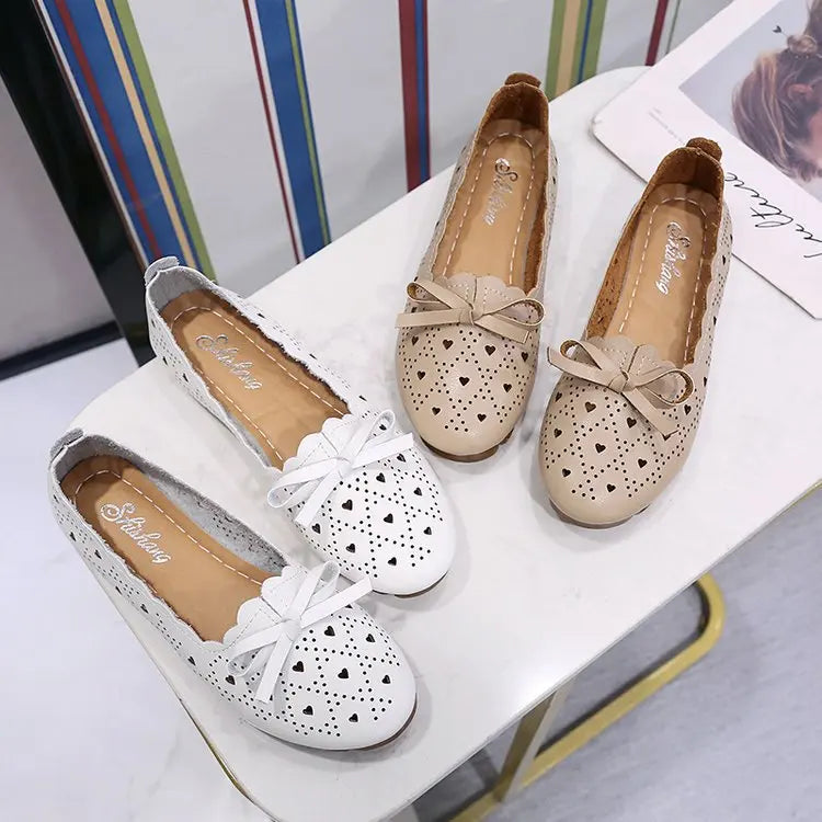 Lichtgewicht platte mocassins van echt leer