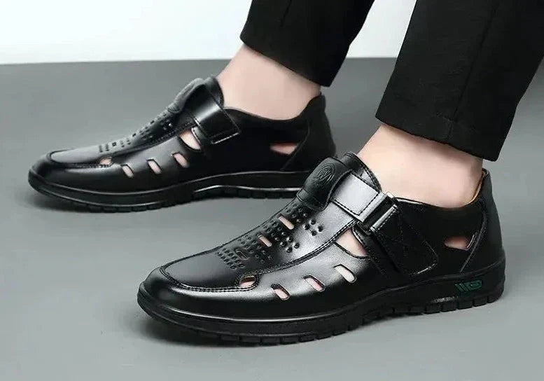 Gezellige klassieke sandalen