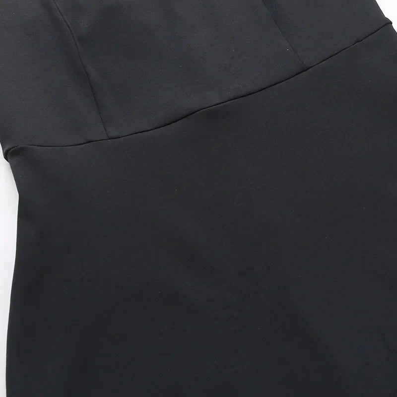 Elegante mini-jurk met halternekband