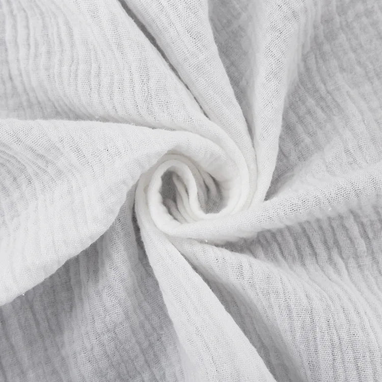 Losjes vallende set met gestructureerde blouse en korte broek