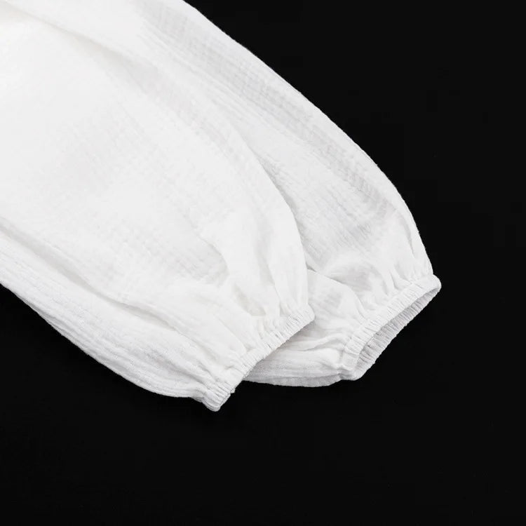 Losjes vallende set met gestructureerde blouse en korte broek