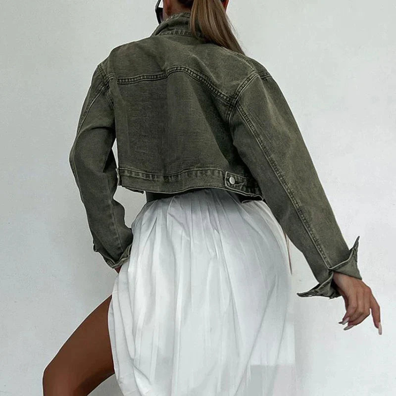 Kort spijkerjack met grote zakken