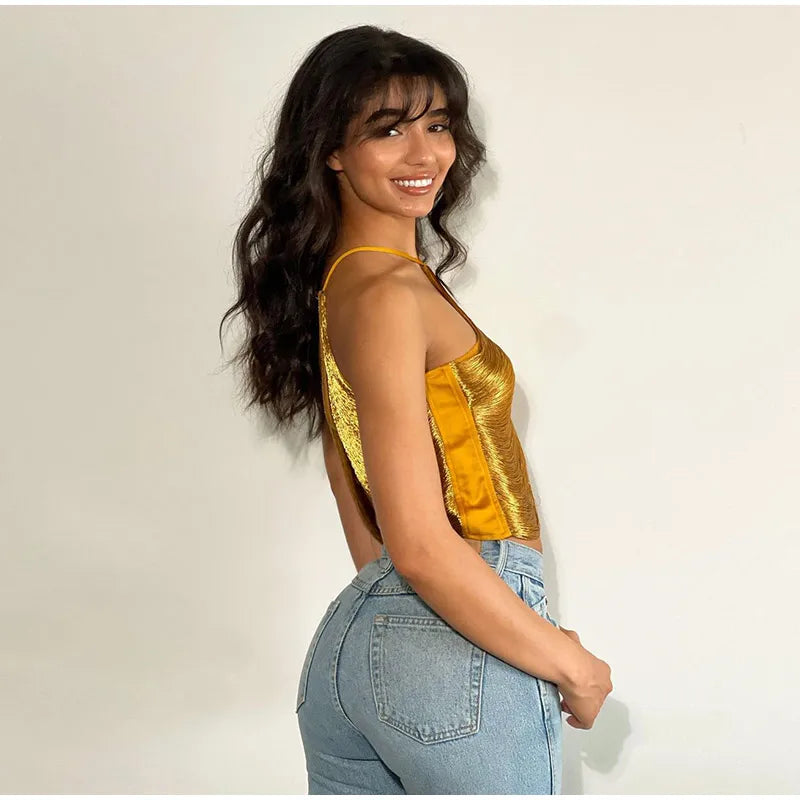 Metalen haltertop met gekruiste voorkant