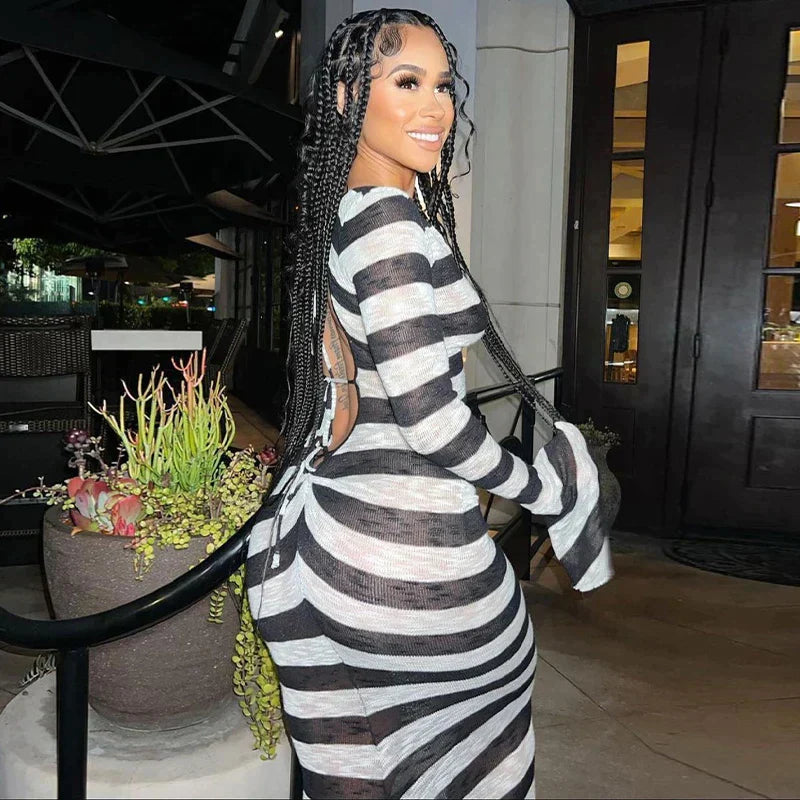 Maxi-jurk met diep decolleté en strepen