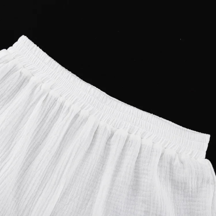 Losjes vallende set met gestructureerde blouse en korte broek