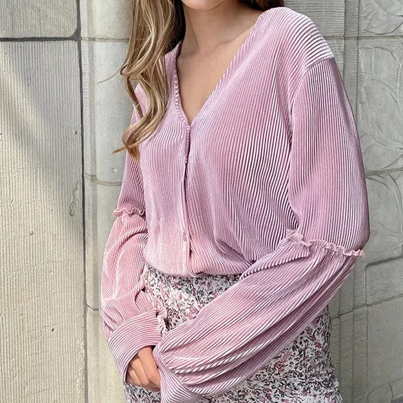 Elegante satijnen blouse met V-halslijn