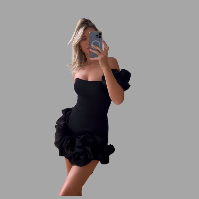 One-shoulder jurk met chic silhouet