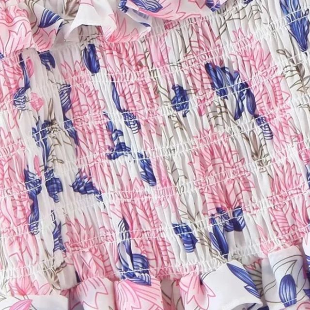 Gebloemde jurk met pofmouwen