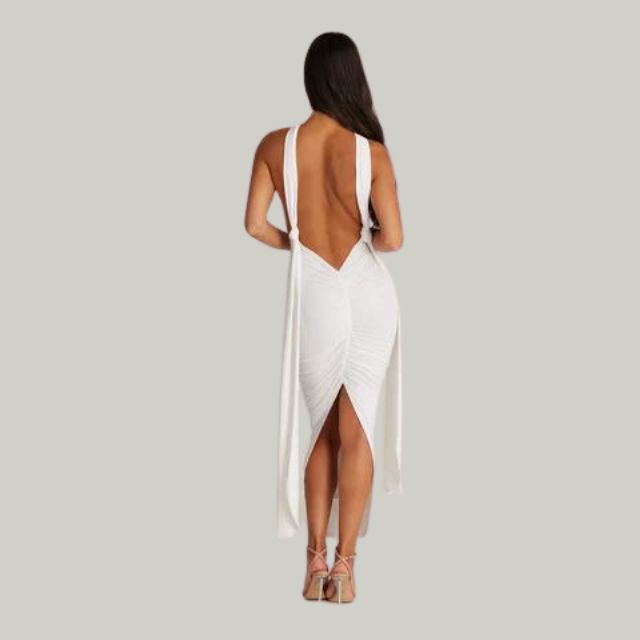 Mouwloze jurk met diepe halslijn