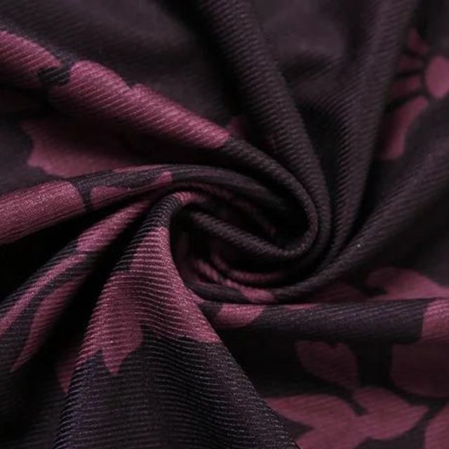 Gebloemde shift jurk met doorschijnende zoom