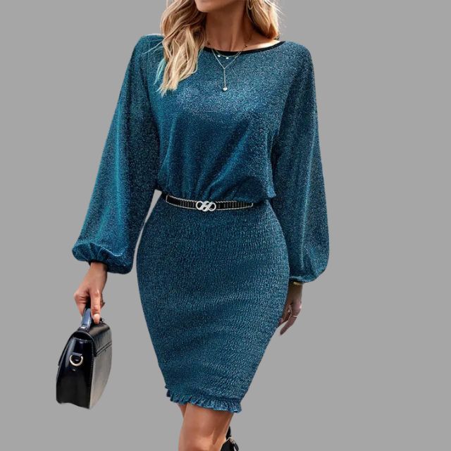 Glinsterende midi-jurk met gerimpelde taille