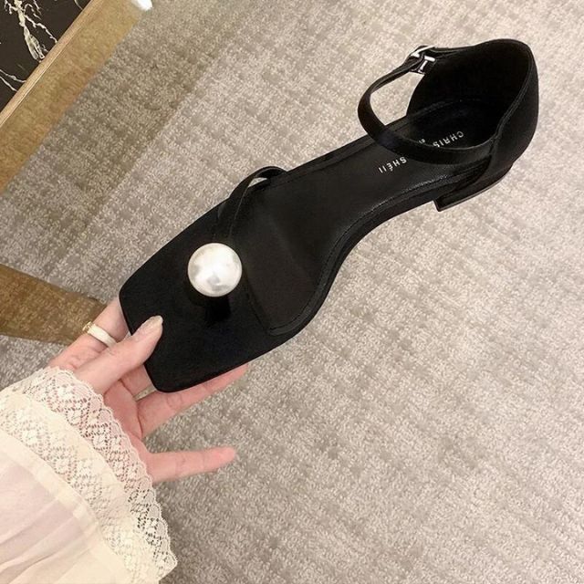 Platte sandalen met parelmoer