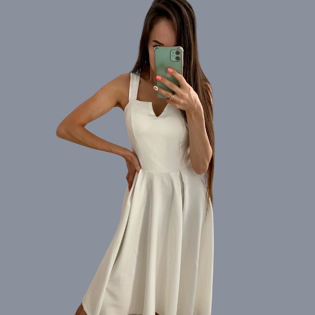 Mouwloze A-lijn avondjurk met sweetheart halslijn