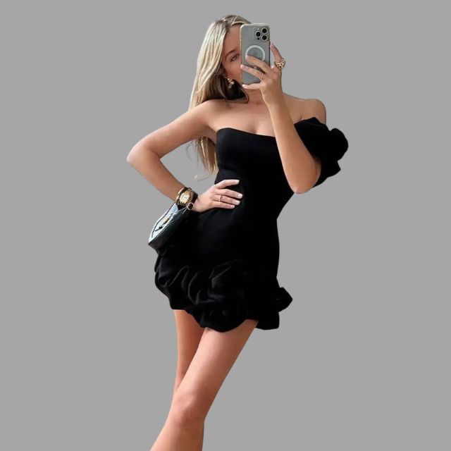 One-shoulder jurk met chic silhouet