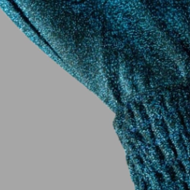 Glinsterende midi-jurk met gerimpelde taille