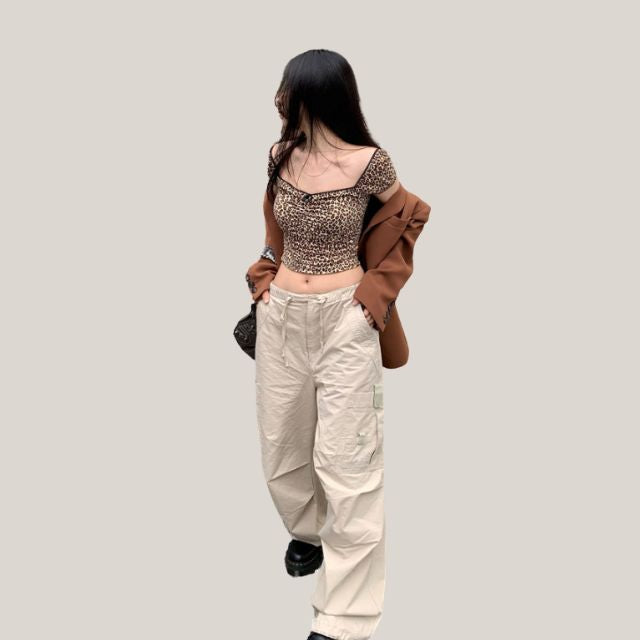 Gewas top met luipaardprint en vintage flair