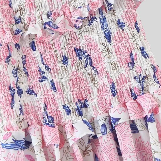 Gebloemde jurk met pofmouwen