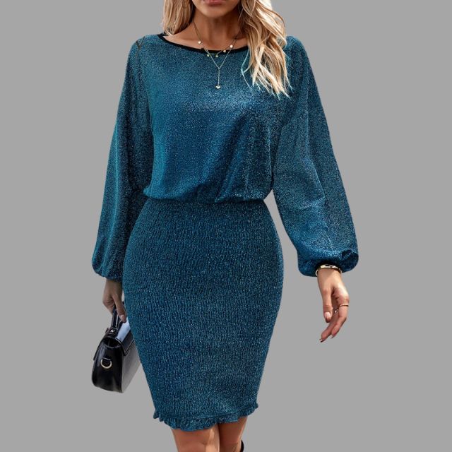 Glinsterende midi-jurk met gerimpelde taille