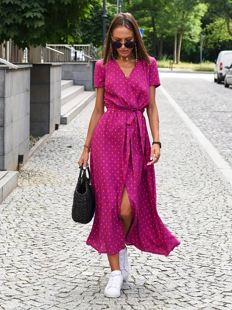 Gebloemde splitjurk met strik in taille