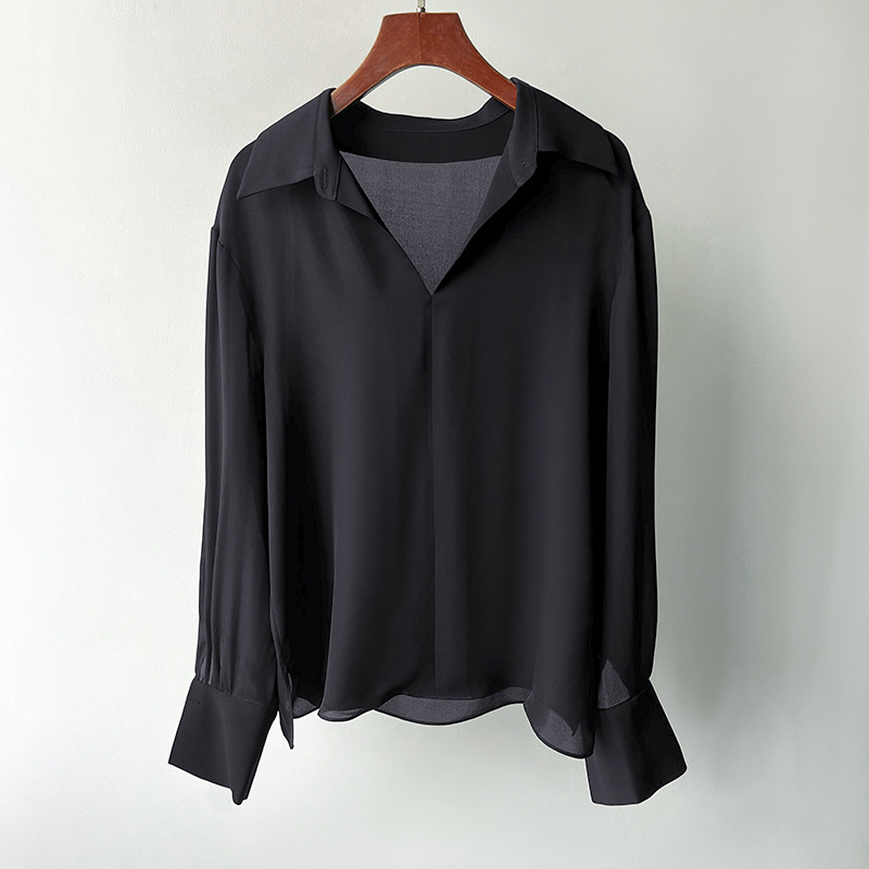 Elegante zijden blouse