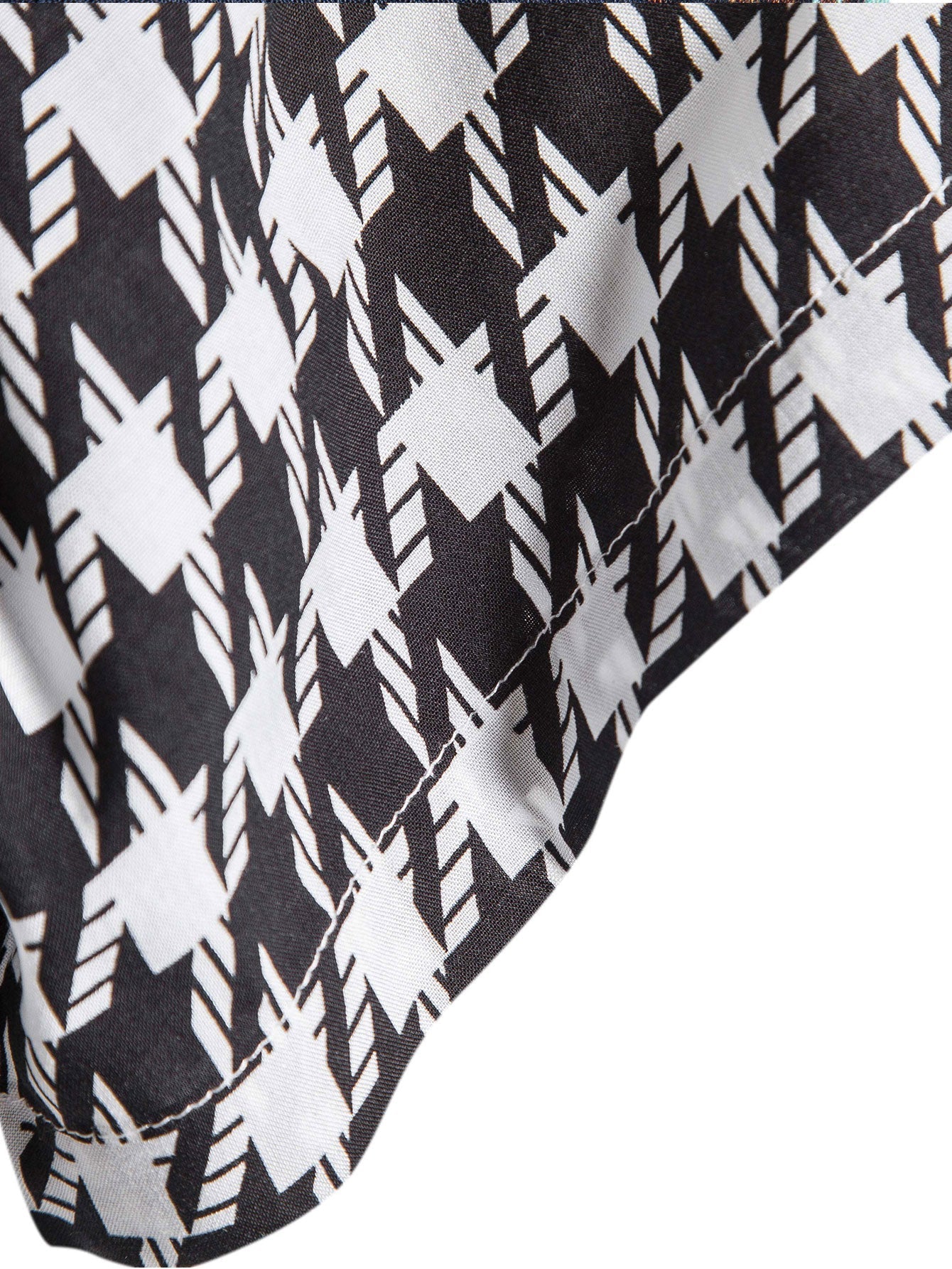 Zwart-wit shirt met geometrische print