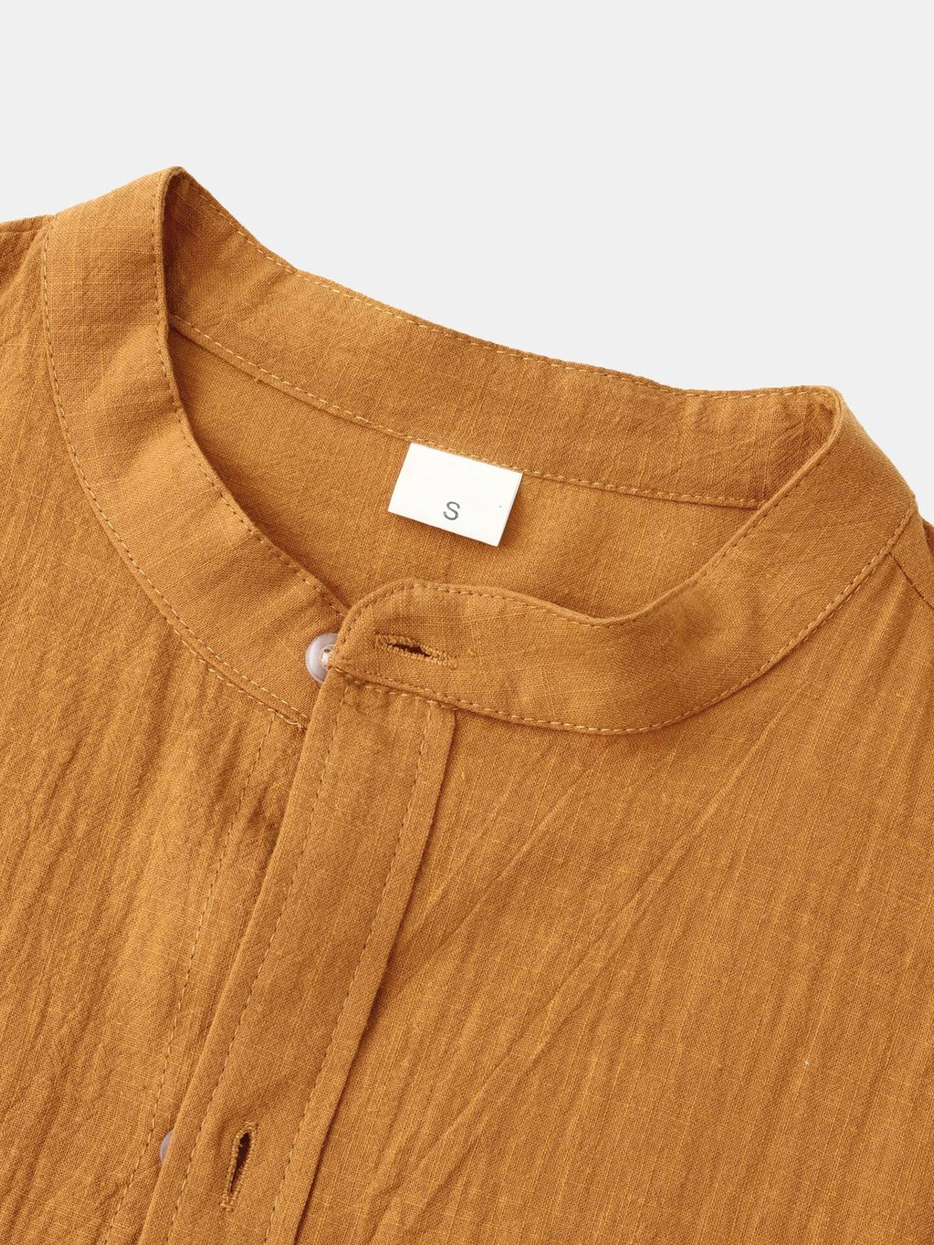 Linnen shirt met lange mouwen met staande kraag & linnen broek met rechte pijpen