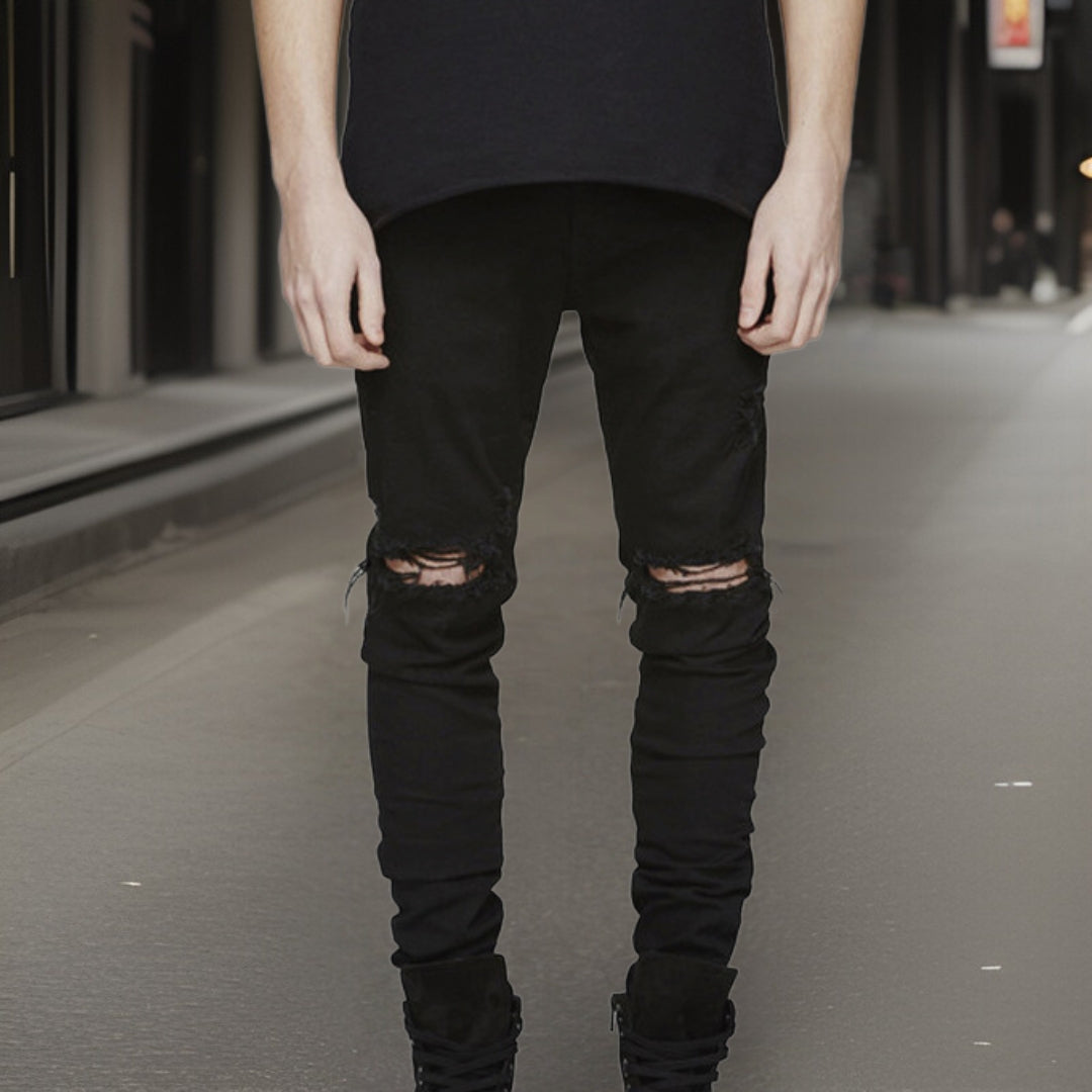 James™ Modieuze gescheurde broek