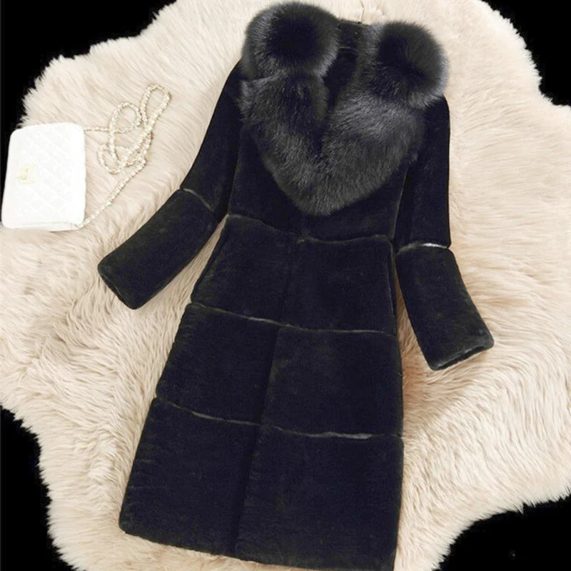 Elegante halflange mantel met bontkraag voor vrouwen