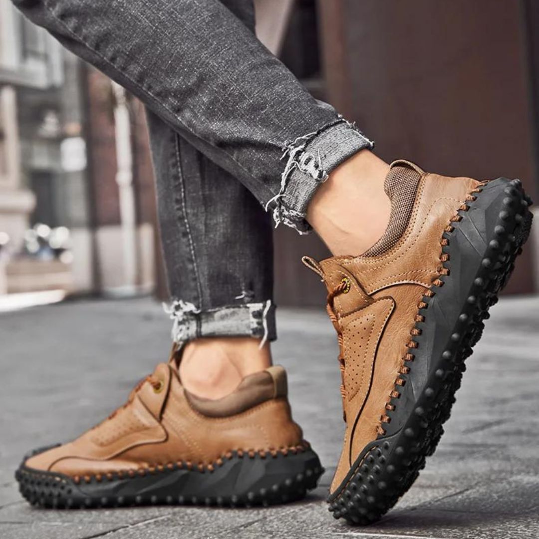 Robuuste outdoor veterschoenen met noppenprofiel