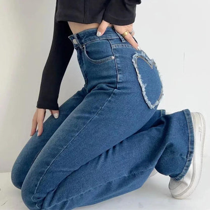 Stijlvolle jeans met hoge taille en hartvormig franje detail