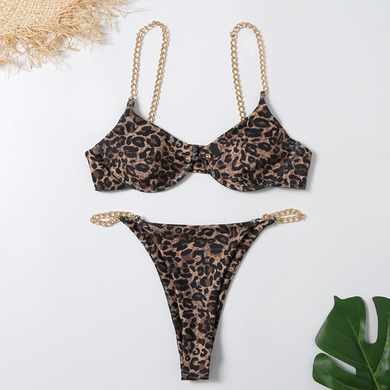 Sexy bikini met kettingdetail