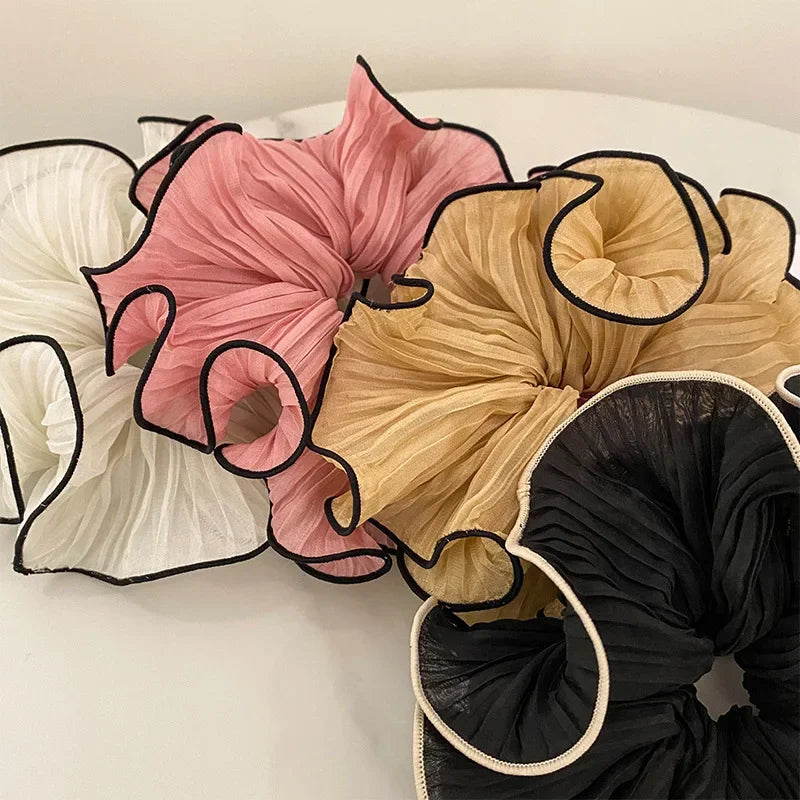 Gevouwen chiffon haarbanden met contrasterende rand