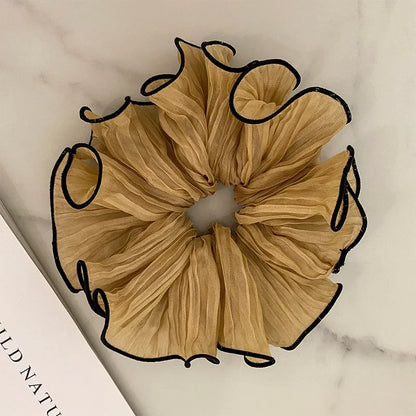 Gevouwen chiffon haarbanden met contrasterende rand