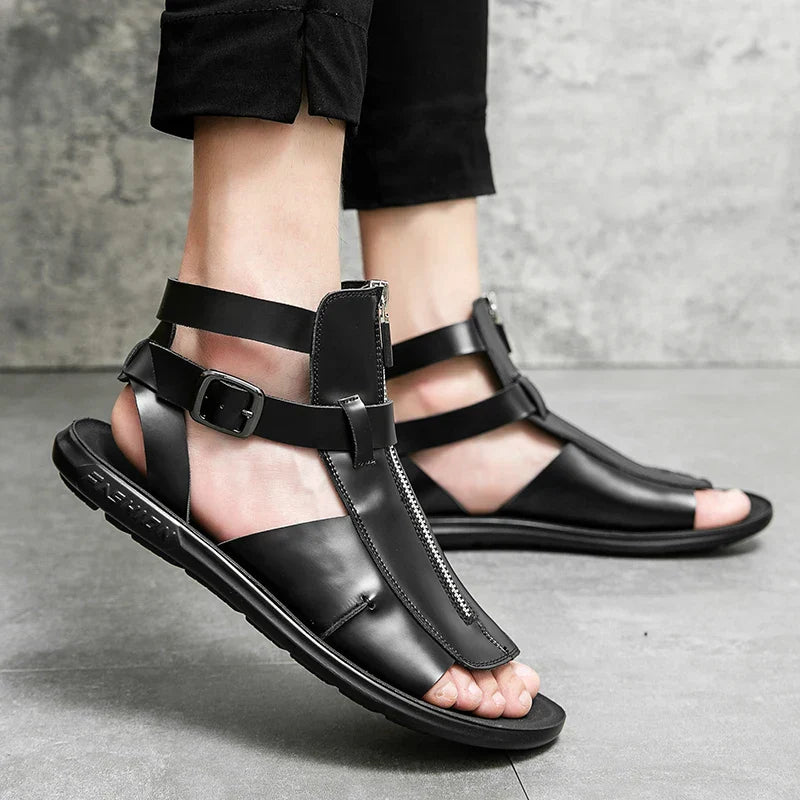 Platte leren sandalen in Romeinse stijl