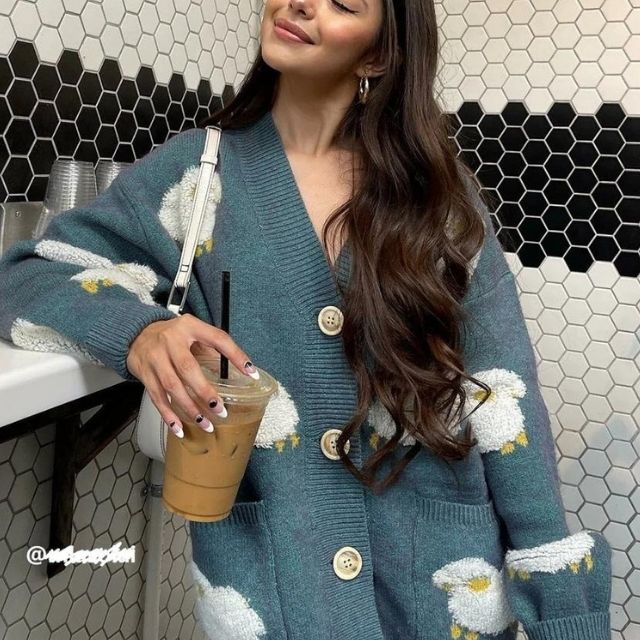 Grof gebreid vest met schapenmotief